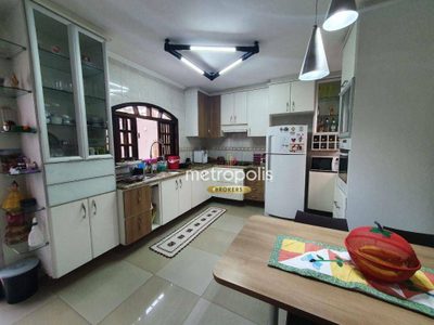 Sobrado, 3 quartos, 215 m² - Foto 4