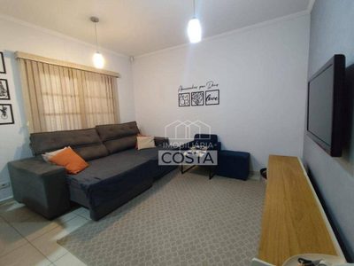 Casa, 3 quartos, 240 m² - Foto 1