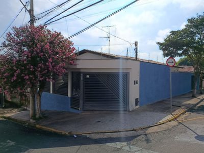 Casa, 3 quartos, 174 m² - Foto 1