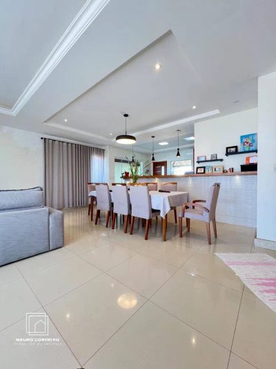 Casa, 5 quartos, 294 m² - Foto 2