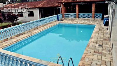 Casa, 8 quartos, 451 m² - Foto 1