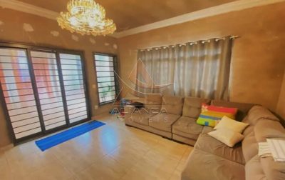 Casa, 3 quartos, 230 m² - Foto 1