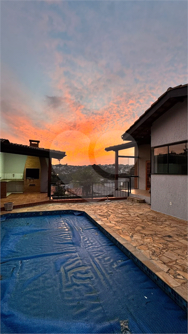 Casa, 3 quartos, 318 m² - Foto 2