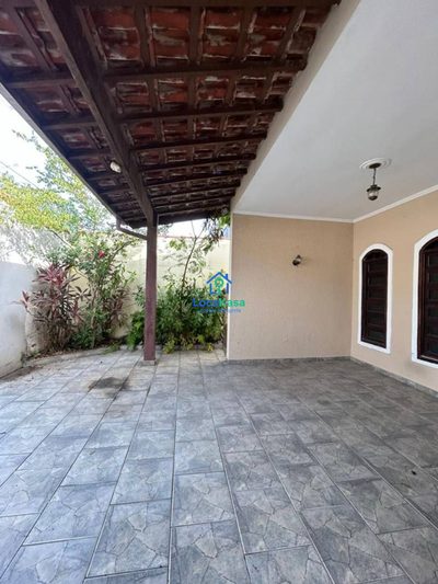 Casa, 4 quartos, 223 m² - Foto 3