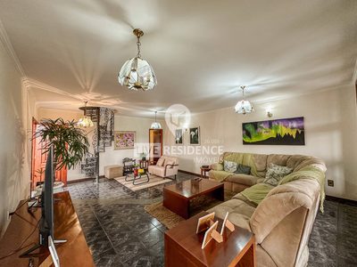 Casa, 3 quartos, 426 m² - Foto 1