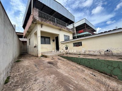 Casa, 2 quartos, 240 m² - Foto 2