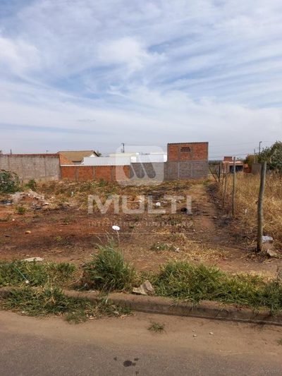 Terreno, 300 m² - Foto 1