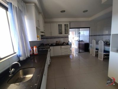 Apartamento, 4 quartos, 79 m² - Foto 2