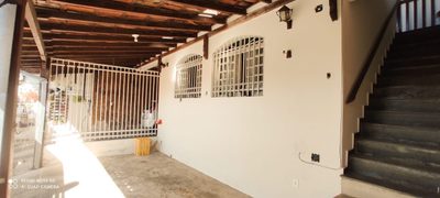 Casa, 3 quartos, 110 m² - Foto 1