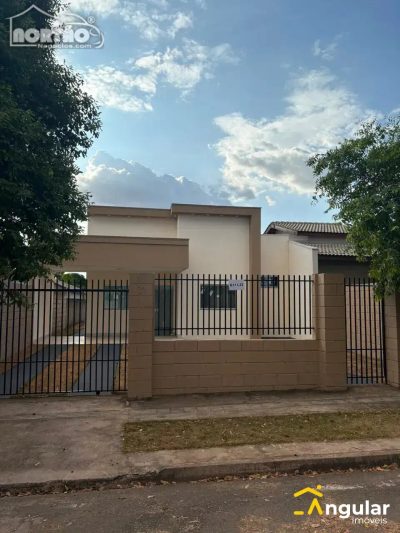 Casa, 2 quartos, 69 m² - Foto 1