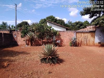 Casa, 2 quartos, 360 m² - Foto 1