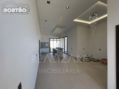 Casa, 3 quartos, 211 m² - Foto 4