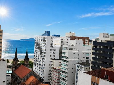 Apartamento, 3 quartos, 210 m² - Foto 1