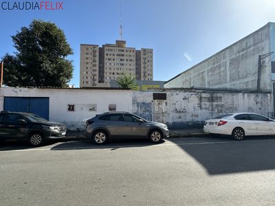 Loteamento e Condomínio, 600 m² - Foto 1