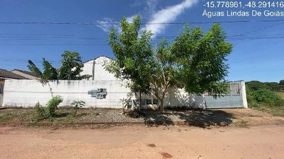 Casa, 2 quartos, 200 m² - Foto 1