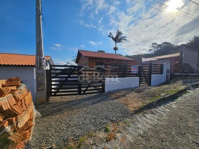 Casa, 3 quartos, 46 m² - Foto 1