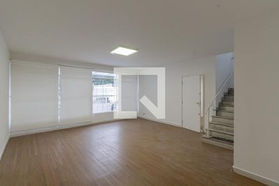 Casa, 7 quartos, 180 m² - Foto 4
