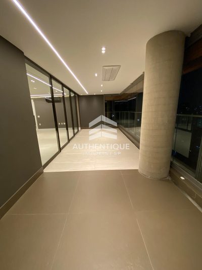 Apartamento, 4 quartos, 232 m² - Foto 4