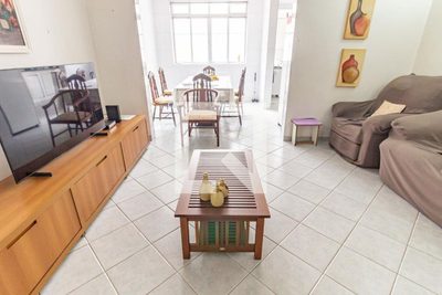Casa, 3 quartos, 240 m² - Foto 3