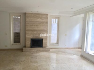 Casa, 4 quartos, 310 m² - Foto 1