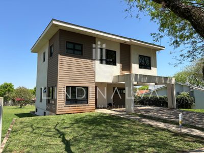 Sobrado, 3 quartos, 246 m² - Foto 2