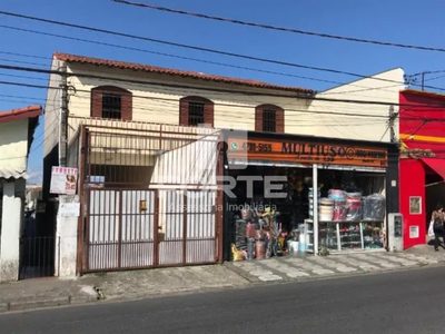 Casa, 3 quartos, 249 m² - Foto 1