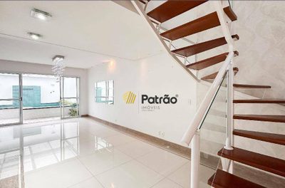 Sobrado, 3 quartos, 241 m² - Foto 1