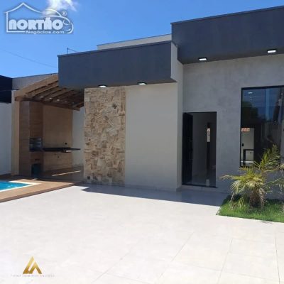 Casa, 4 quartos, 92 m² - Foto 1