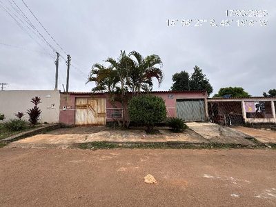 Casa, 2 quartos, 360 m² - Foto 1