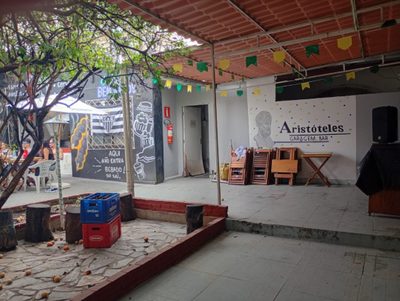 Casa, 4 quartos, 380 m² - Foto 1