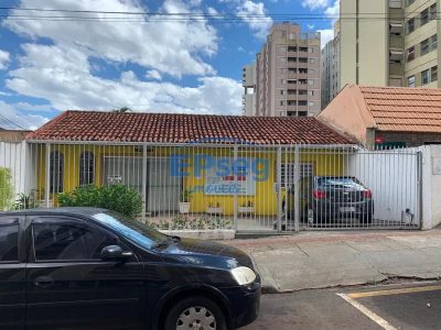 Casa, 3 quartos, 179 m² - Foto 1