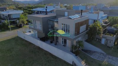 Casa, 4 quartos, 342 m² - Foto 1