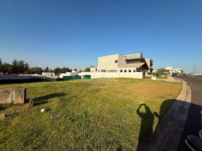 Loteamento e Condomínio, 586 m² - Foto 2