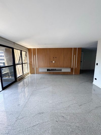 Cobertura, 3 quartos, 330 m² - Foto 2