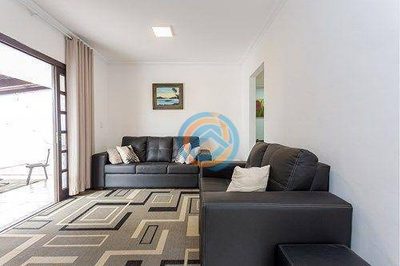 Casa, 4 quartos, 237 m² - Foto 2