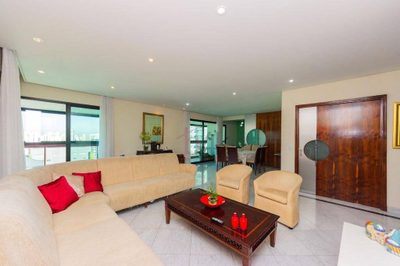 Apartamento, 4 quartos, 242 m² - Foto 1