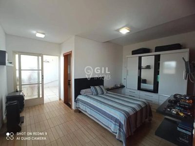 Sobrado, 3 quartos, 223 m² - Foto 3