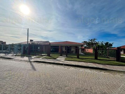 Casa, 3 quartos, 195 m² - Foto 1