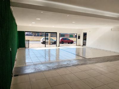 Loja-Salão, 341 m² - Foto 1