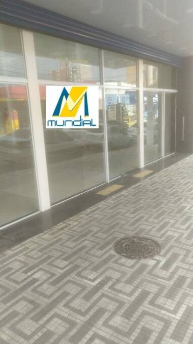 Loja-Salão, 700 m² - Foto 1