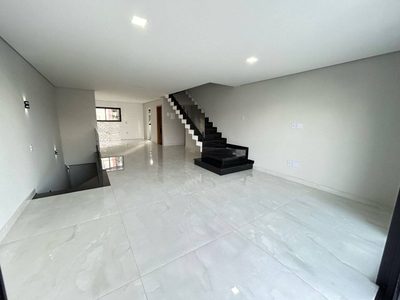 Sobrado, 3 quartos, 230 m² - Foto 2