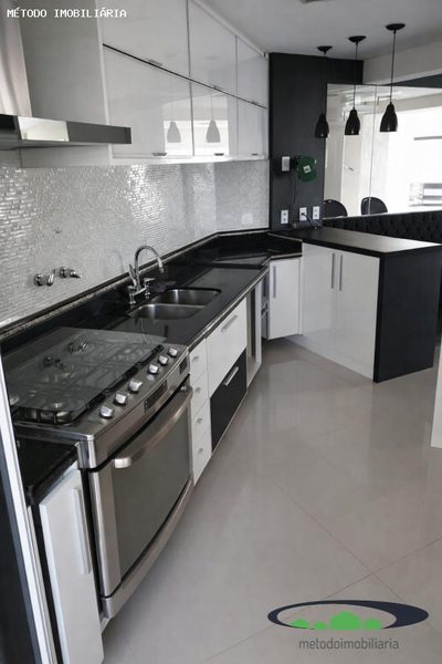 Cobertura, 4 quartos, 229 m² - Foto 3