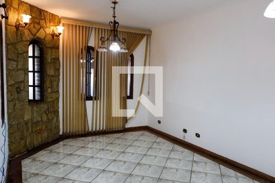 Casa, 3 quartos, 178 m² - Foto 2