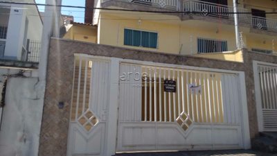 Sobrado, 3 quartos, 200 m² - Foto 1