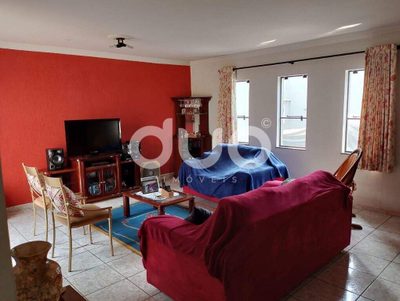 Casa, 3 quartos, 187 m² - Foto 3