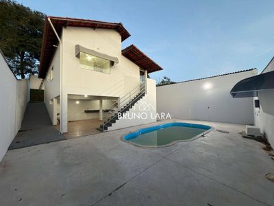 Casa, 3 quartos, 220 m² - Foto 2