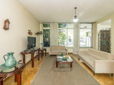 Sobrado, 3 quartos, 293 m² - Foto 1