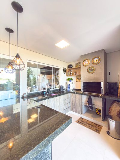 Casa, 3 quartos, 187 m² - Foto 3