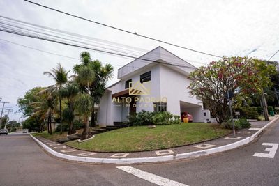 Sobrado, 3 quartos, 281 m² - Foto 2