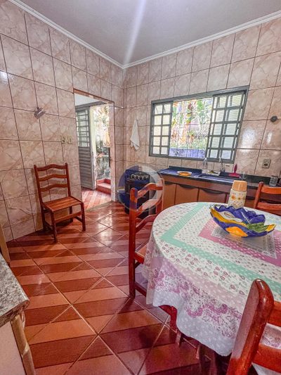 Casa, 2 quartos, 240 m² - Foto 1